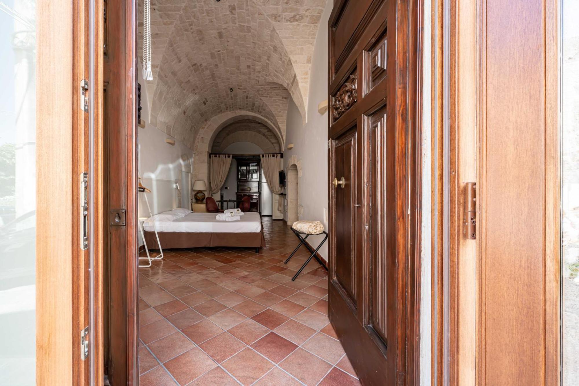 Alma Apuliae By Rentbeat Apartment Ostuni Ngoại thất bức ảnh